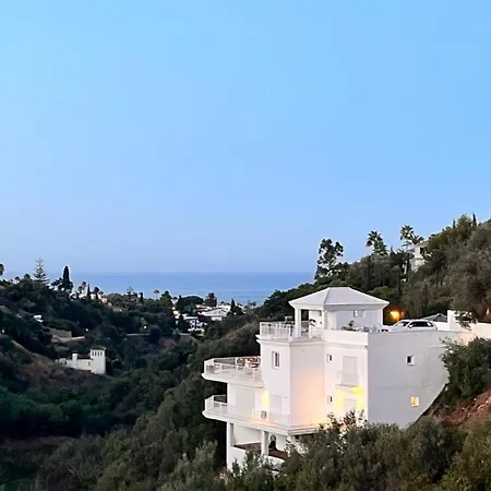 White Bay * Marbella